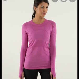 Lululemon swift workout shirt size 6